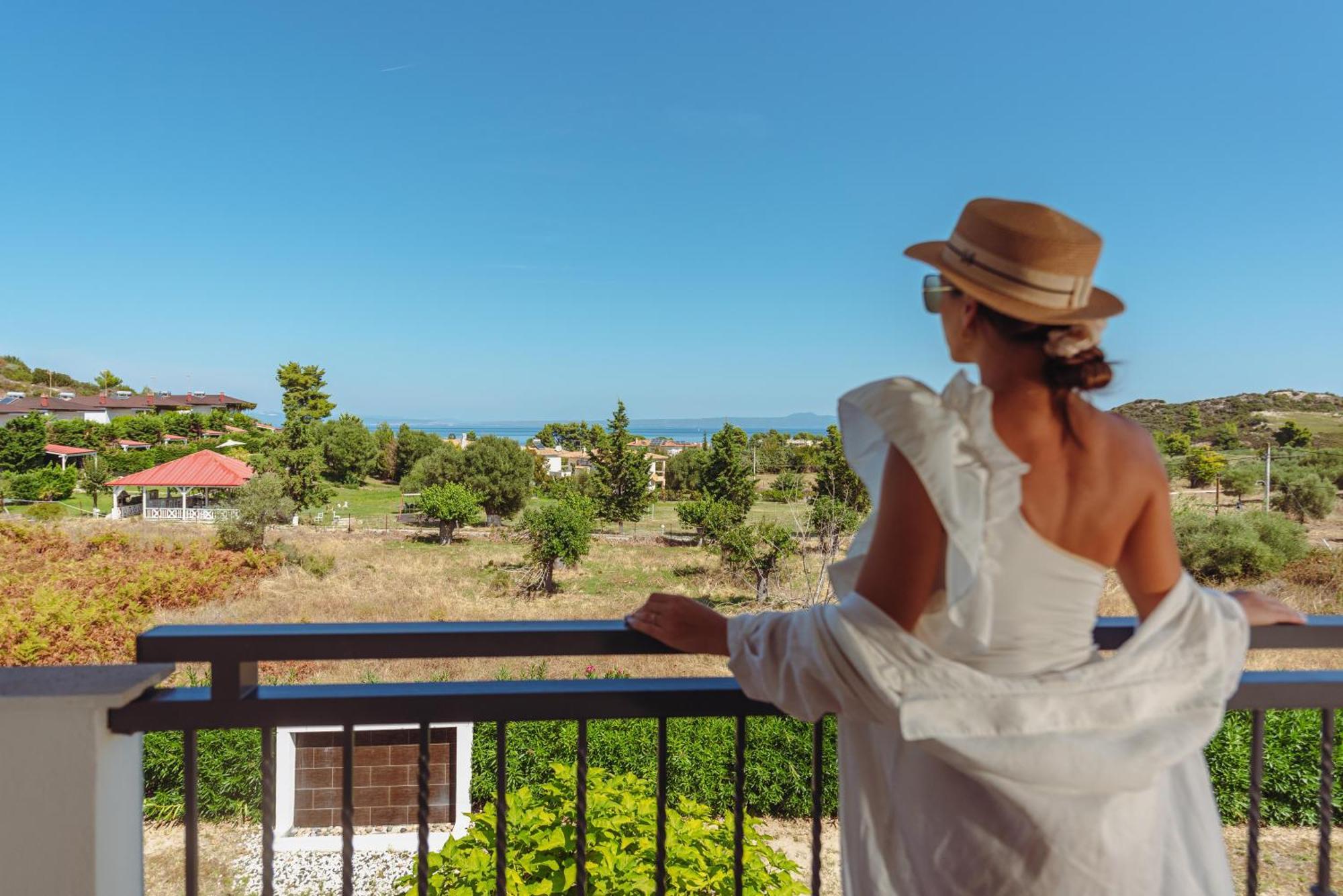 Ampelia Hotel Kassandra Hanioti Exteriör bild