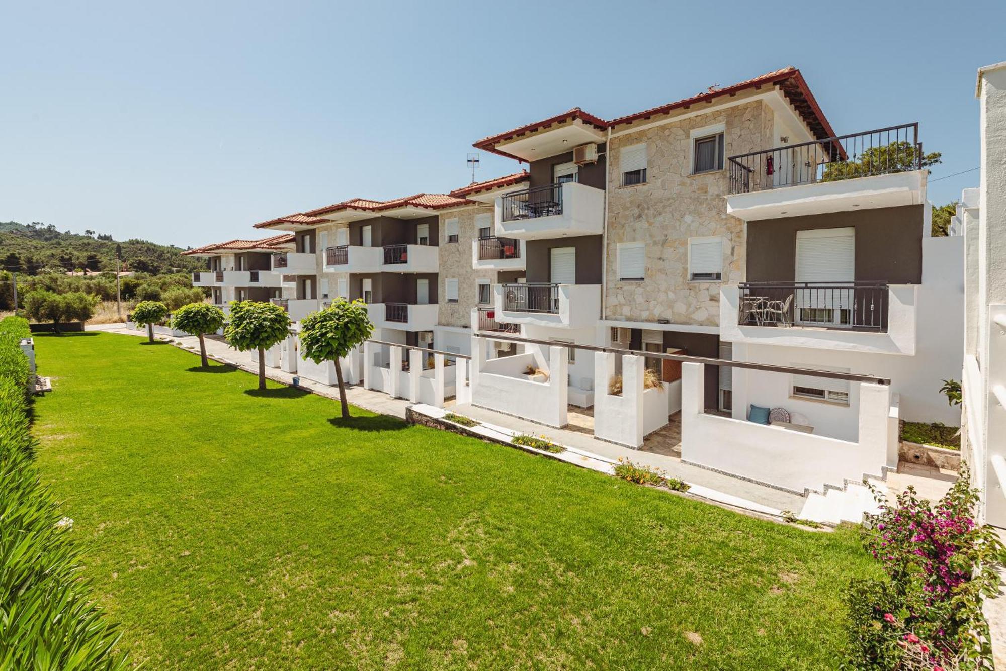 Ampelia Hotel Kassandra Hanioti Exteriör bild