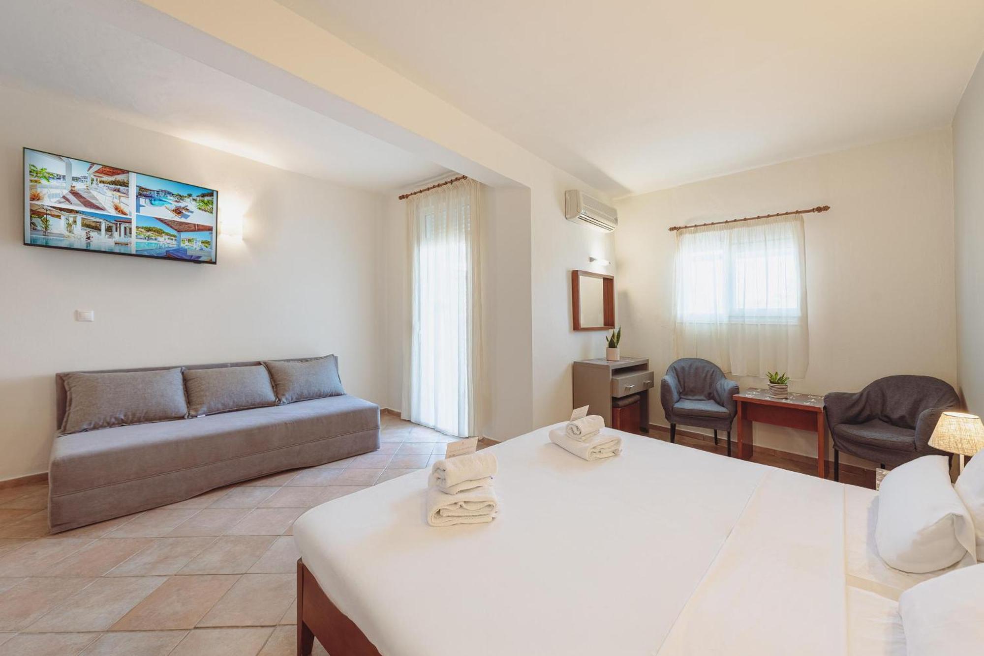 Ampelia Hotel Kassandra Hanioti Exteriör bild